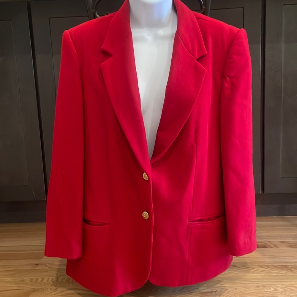 100% wool blazer/jacket